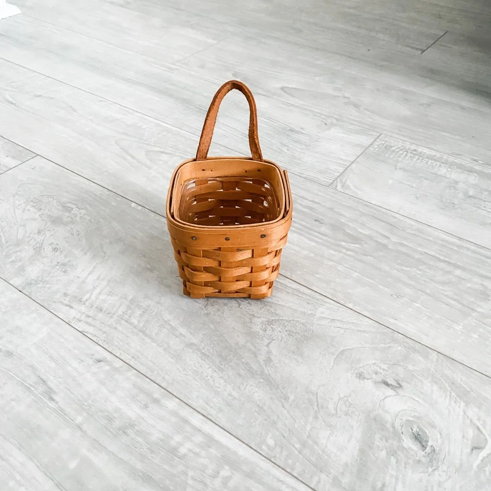 Longaberger Chives Basket with Protector
